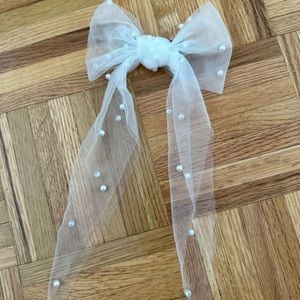 Lulus Mariella White Pearl Tulle Bow